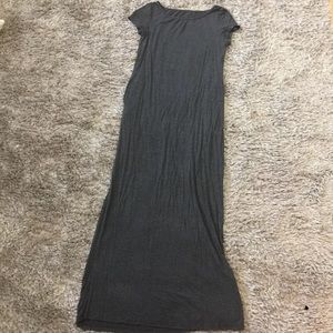 Grey maxi dress with pockets